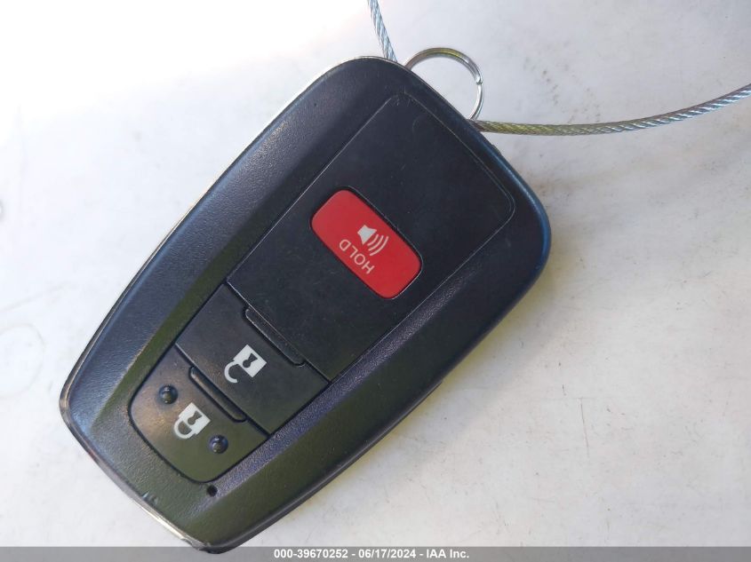 2022 Toyota Prius Le VIN: JTDKAMFU0N3154575 Lot: 39670252