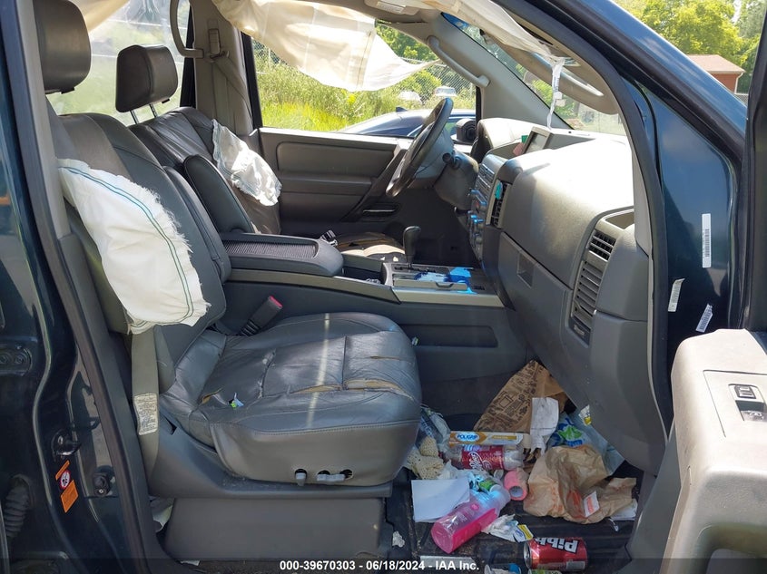 2005 Nissan Armada Le VIN: 5N1AA08B05N732609 Lot: 39670303