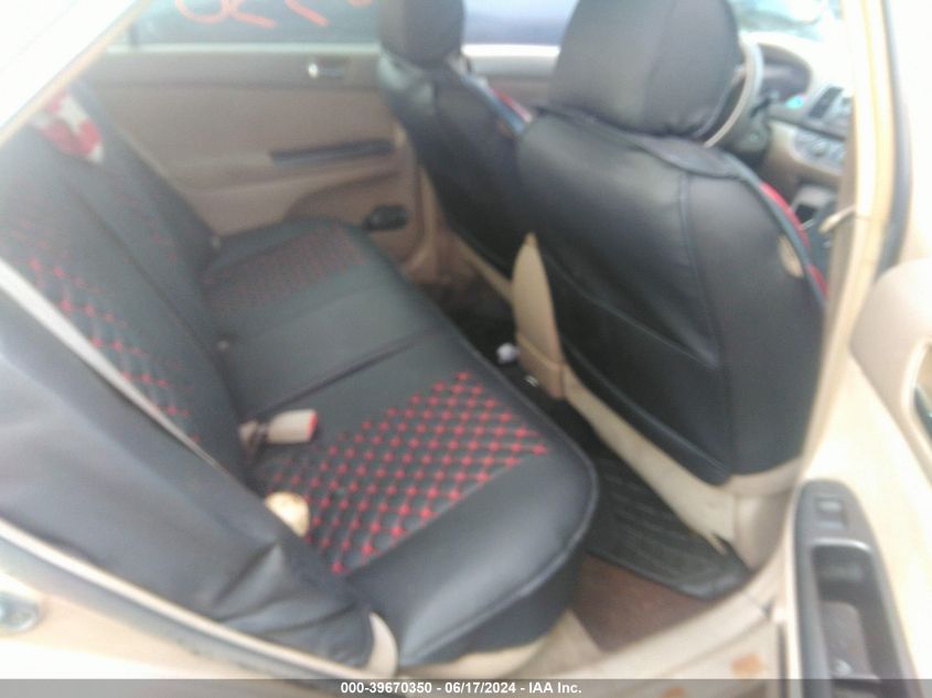 2005 Toyota Camry Le VIN: 4T1BE30KX5U596260 Lot: 39670350