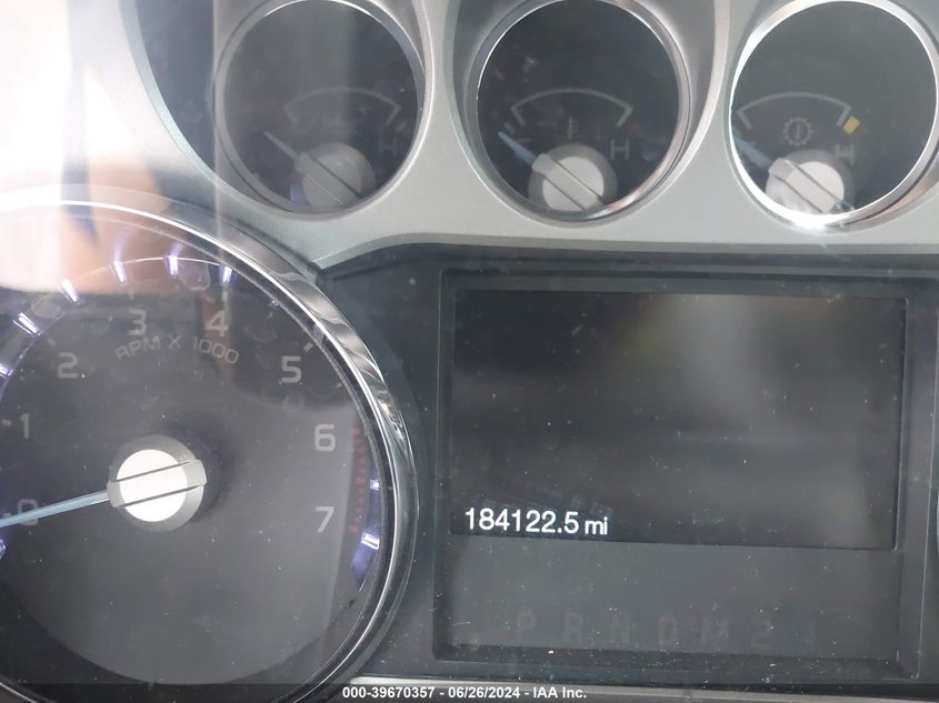 2011 Ford F-250 Lariat VIN: 1FT7W2B66BEC80412 Lot: 39670357