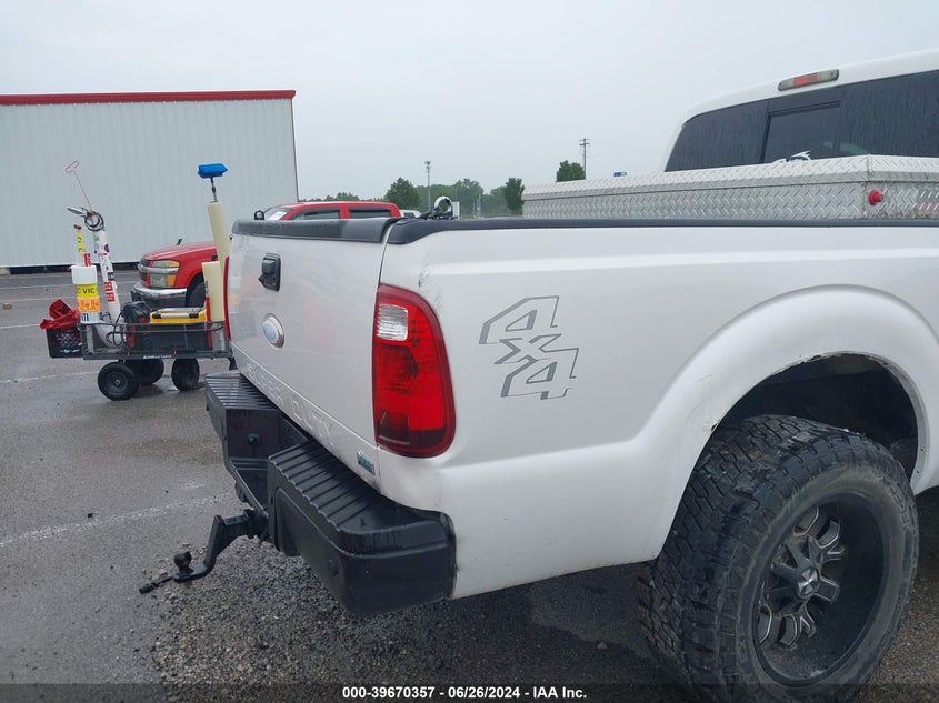 2011 Ford F-250 Lariat VIN: 1FT7W2B66BEC80412 Lot: 39670357