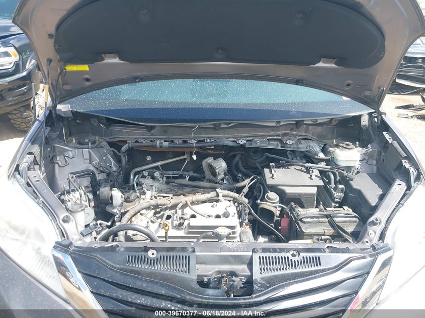 2012 Toyota Sienna Le V6 8 Passenger VIN: 5TDKK3DC4CS229212 Lot: 39670377