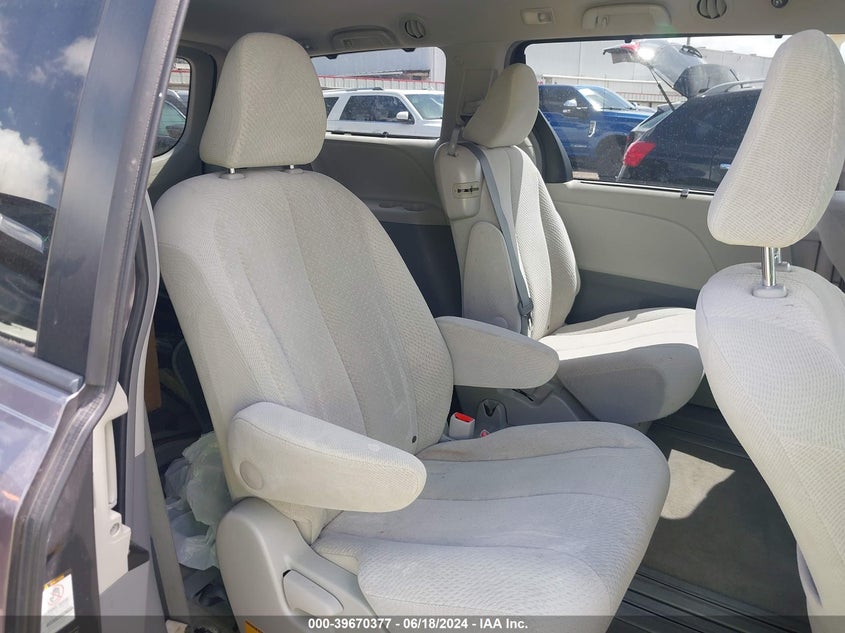 2012 Toyota Sienna Le V6 8 Passenger VIN: 5TDKK3DC4CS229212 Lot: 39670377