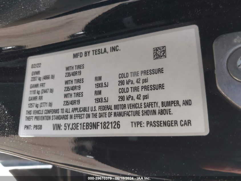 2022 Tesla Model 3 Long Range Dual Motor All-Wheel Drive VIN: 5YJ3E1EB9NF182126 Lot: 39670379