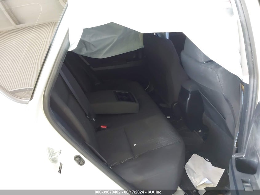 2017 Toyota Corolla Im VIN: JTNKARJE0HJ544374 Lot: 39670402