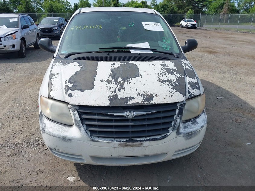 2007 Chrysler Town & Country VIN: 1A8GJ45R37B186098 Lot: 39670423