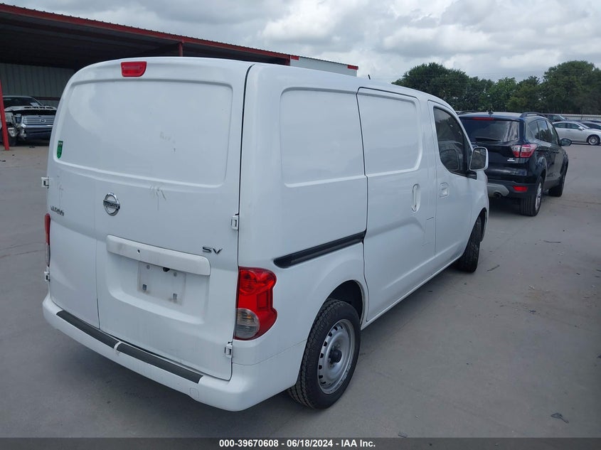 2015 Nissan Nv200 Sv VIN: 3N6CM0KNXFK694771 Lot: 39670608