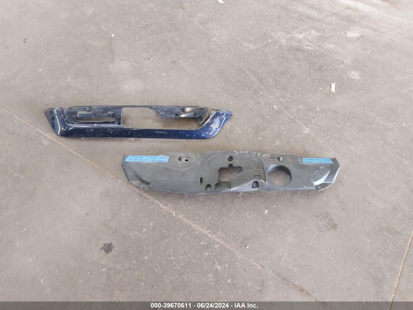 2009 Honda Cr-V Lx VIN: 5J6RE48329L050127 Lot: 39670611