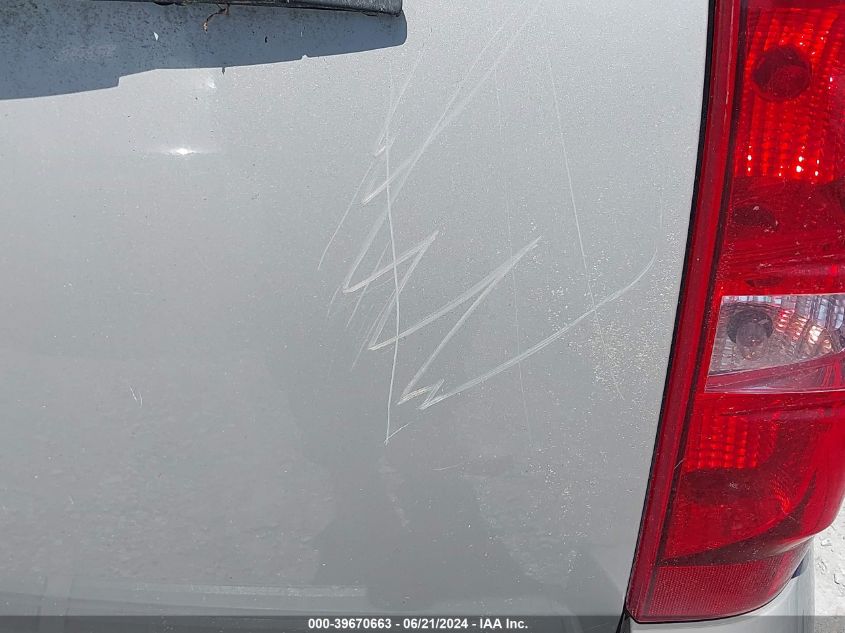 2008 Chevrolet Suburban 1500 C1500 Ls VIN: 1GNFC16J38R131428 Lot: 39670663