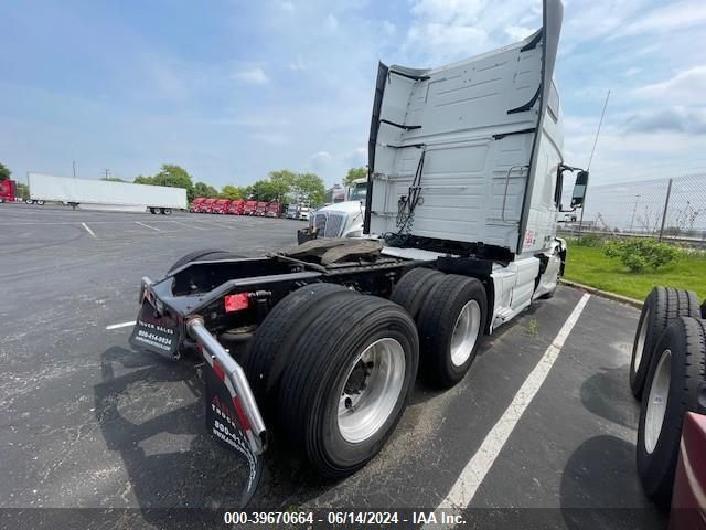 2018 Volvo Vnl VIN: 4V4NC9EH0JN979754 Lot: 39670664