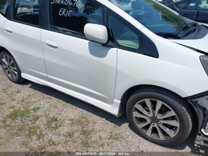 2013 Honda Fit Sport VIN: JHMGE8H51DC052206 Lot: 39670670