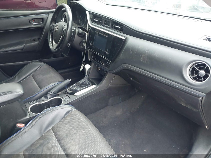 2018 TOYOTA COROLLA SE - 5YFBURHE9JP846006