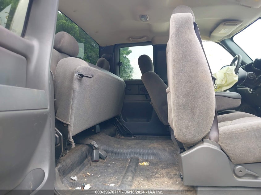 2006 Chevrolet Silverado 1500 Work Truck VIN: 1GCEC19Z86Z222892 Lot: 39670711