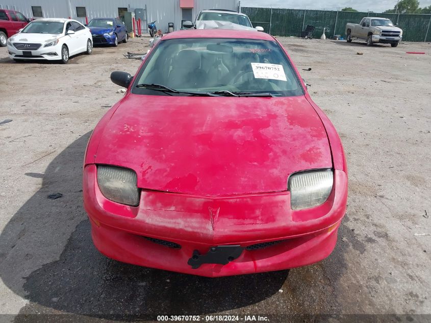 1998 Pontiac Sunfire Se VIN: 1G2JB1249W7555134 Lot: 39670752