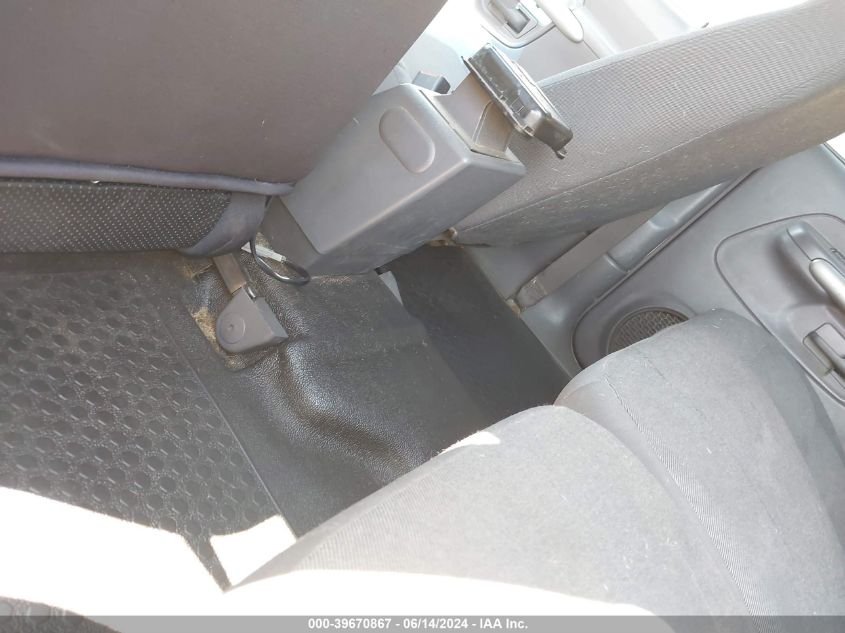 2002 Ford Explorer Sport Trac VIN: 1FMZU67E32UD06665 Lot: 39670867