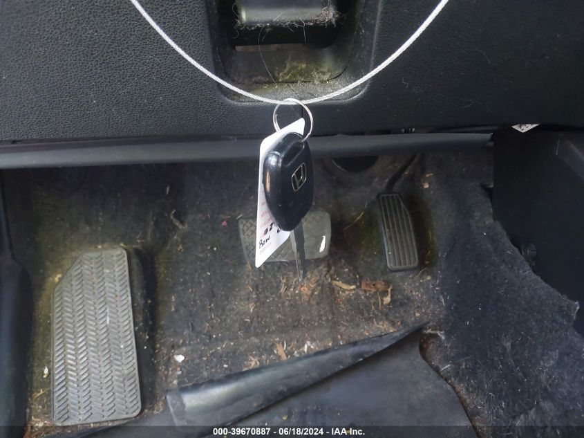 2010 Honda Fit VIN: JHMGE8H24AS026982 Lot: 39670887