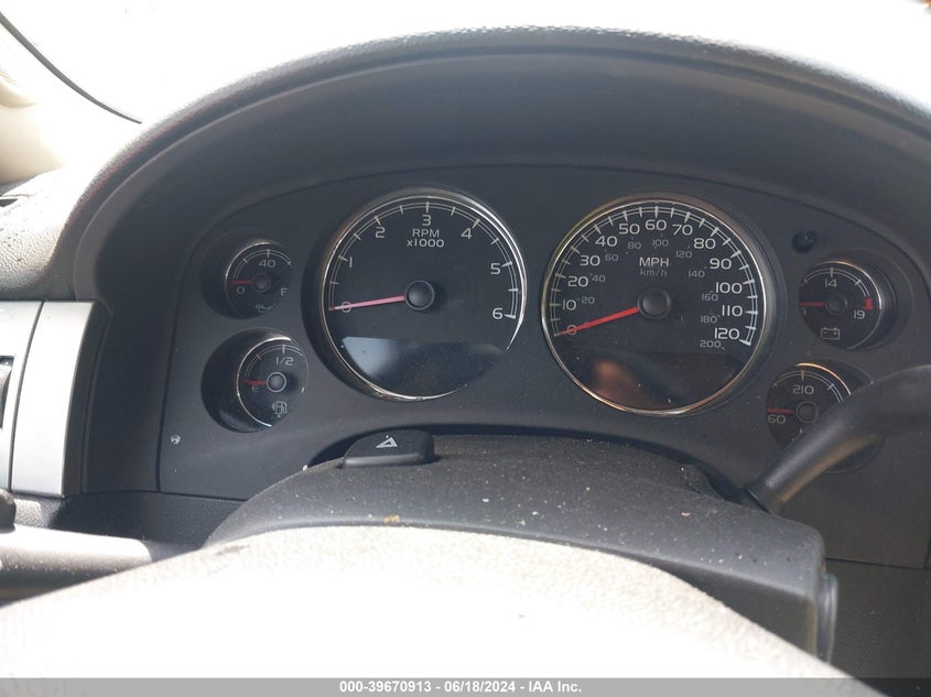 2007 Chevrolet Tahoe Ls VIN: 1GNFC13J27J125816 Lot: 39670913