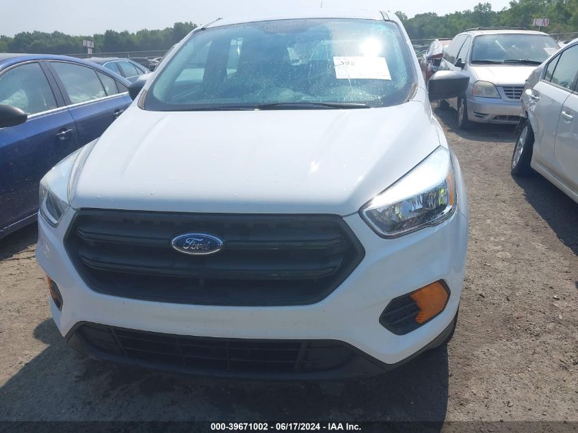 2017 Ford Escape S VIN: 1FMCU0F72HUB71919 Lot: 39671002