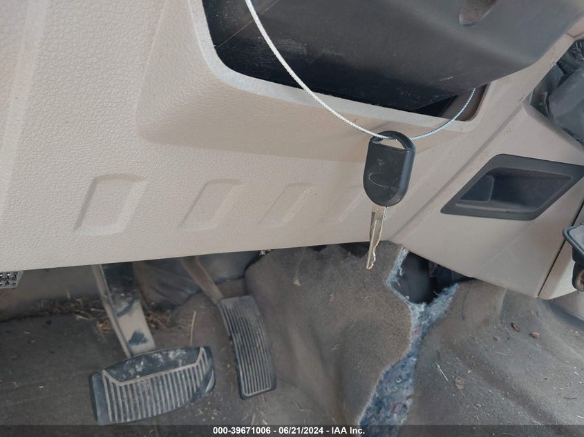 2009 Ford F-250 King Ranch/Lariat/Xl/Xlt VIN: 1FTSW20539EA67710 Lot: 39671006