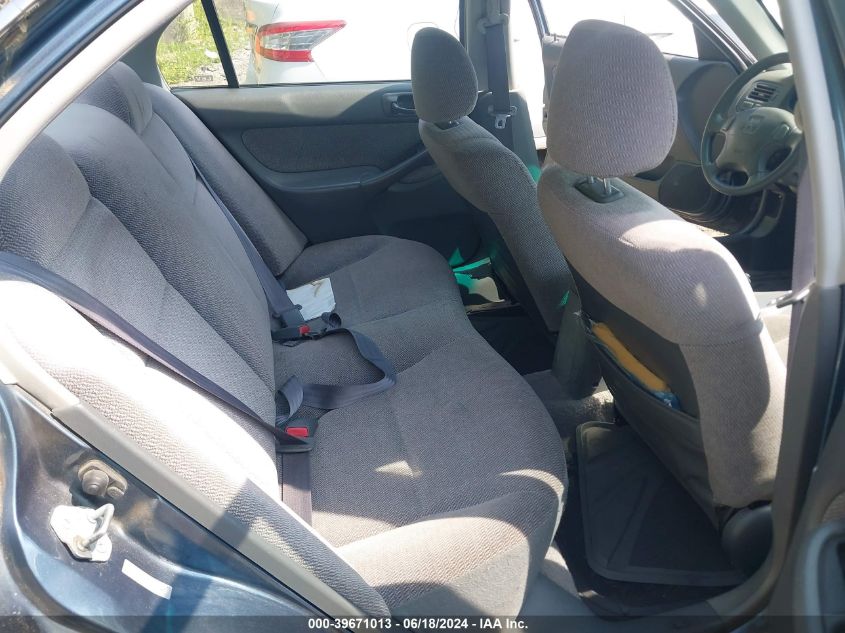 1998 Honda Civic Lx VIN: 2HGEJ667XWH552749 Lot: 39671013