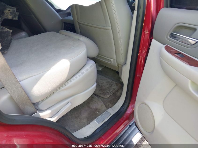 2013 Chevrolet Tahoe Ltz VIN: 1GNSKCE01DR231866 Lot: 39671025