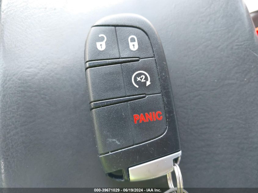 2018 Dodge Journey Crossroad VIN: 3C4PDCGG3JT504960 Lot: 39671029