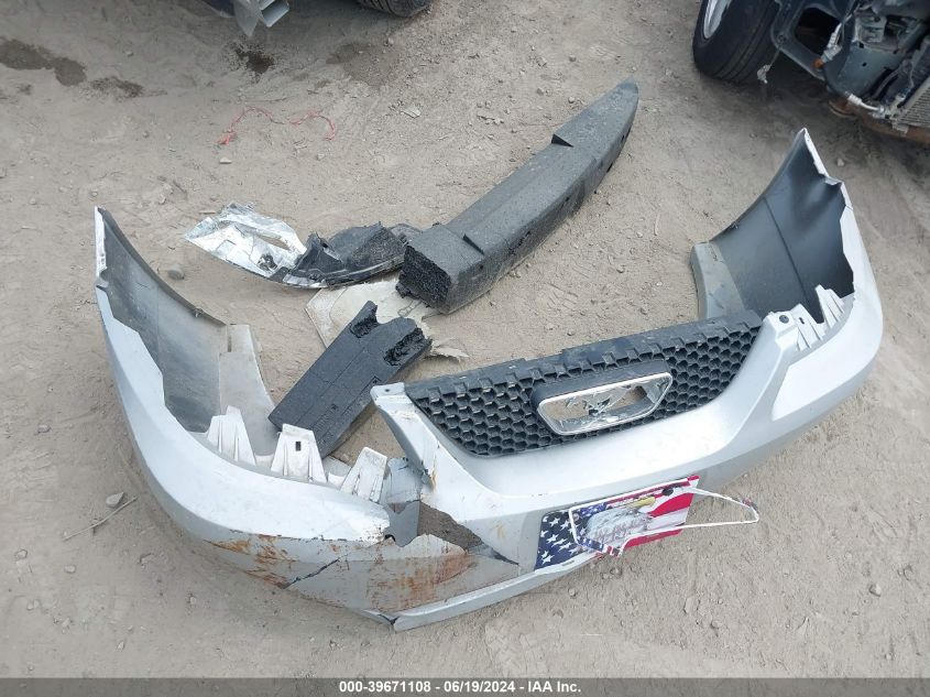 1999 Ford Mustang VIN: 1FAFP4444XF192028 Lot: 39671108