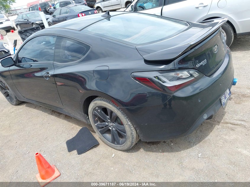 2010 Hyundai Genesis 3.8 Grand Touring VIN: KMHHU6KH9AU010738 Lot: 39671187