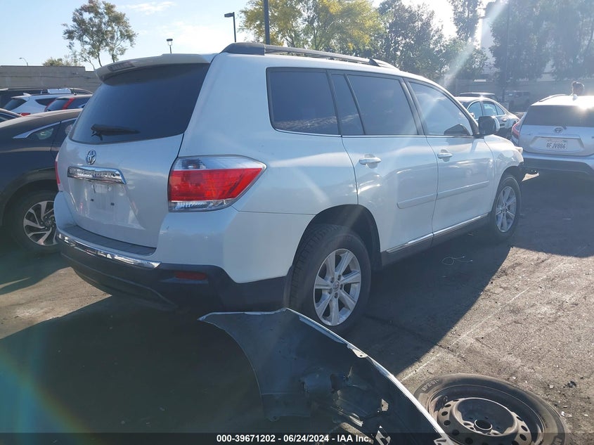 2012 Toyota Highlander Se V6 VIN: 5TDZK3EH5CS086750 Lot: 39671202