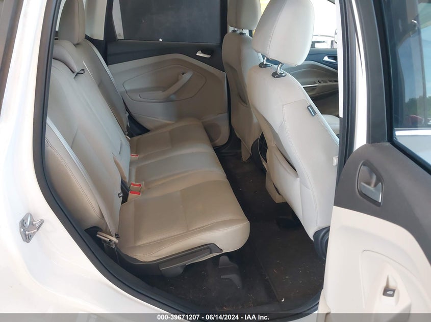 2017 Ford Escape Se VIN: 1FMCU9GD3HUD43321 Lot: 39671207