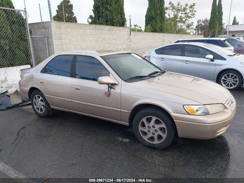 1999 Toyota Camry Le V6 VIN: JT2BF22K5X0199518 Lot: 39671234