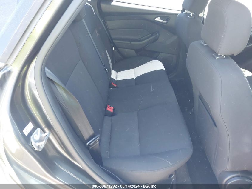 2017 Ford Focus Se VIN: 1FADP3FE6HL255186 Lot: 39671292