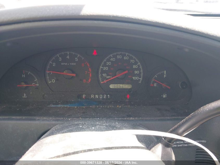 2001 Nissan Quest Gxe VIN: 4N2ZN15T71D815045 Lot: 39671328