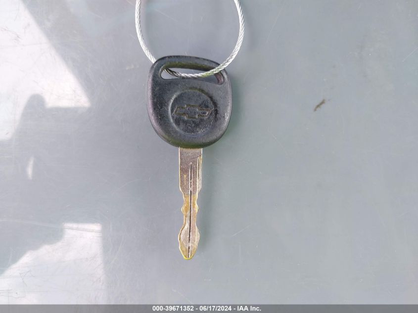 2001 Chevrolet Blazer Lt VIN: 1GNDT13W412134263 Lot: 39671352