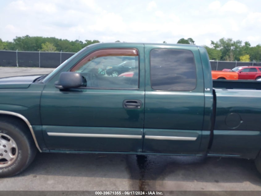 2003 Chevrolet Silverado 1500 Ls VIN: 1GCEC19V53Z223460 Lot: 39671355