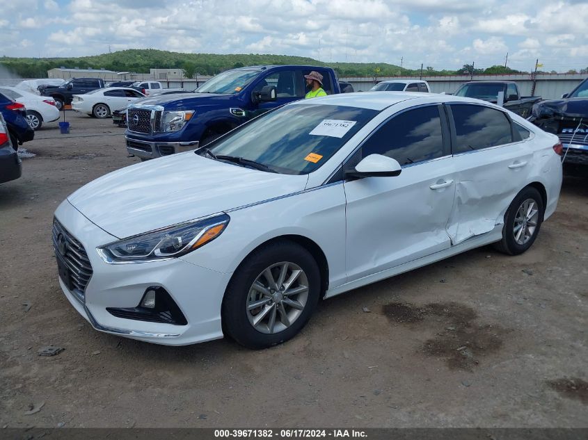 5NPE24AF5JH603721 2018 HYUNDAI SONATA - Image 2