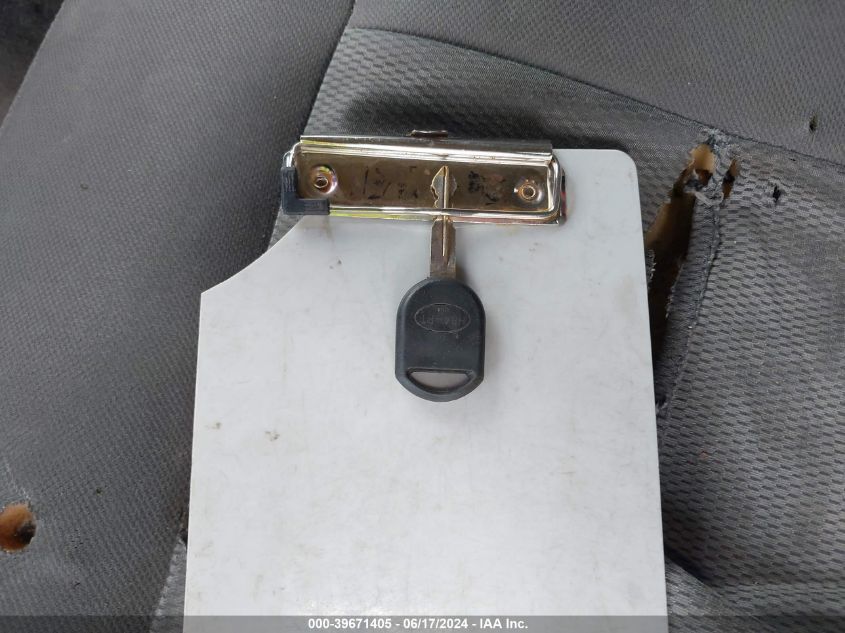 2005 Ford F-150 Fx4/Lariat/Xl/Xlt VIN: 1FTVX14595NA21162 Lot: 39671405