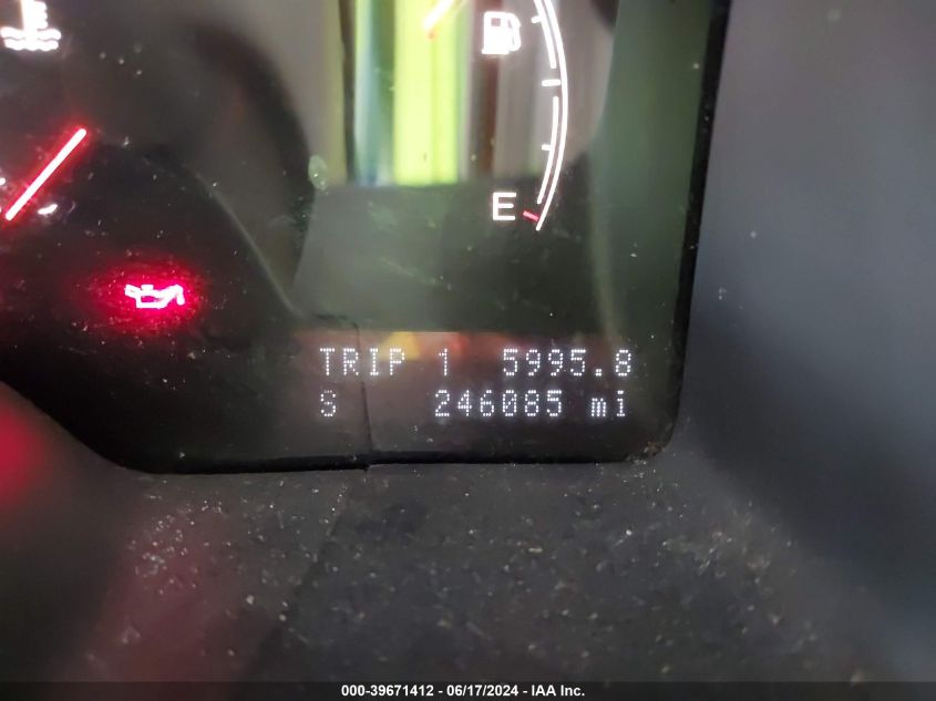 2006 Lincoln Navigator Luxury/Ultimate VIN: 5LMFU28576LJ19724 Lot: 39671412