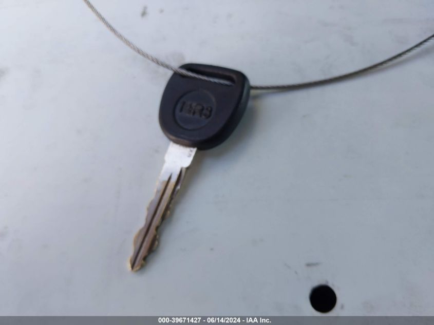 2002 Cadillac Escalade Ext Standard VIN: 3GYEK63N42G228053 Lot: 39671427