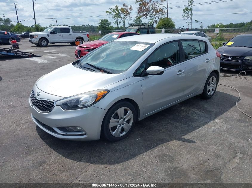 KNAFK5A80G5589292 2016 KIA FORTE - Image 2