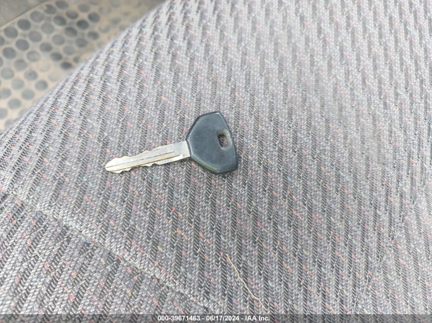 2001 Dodge Ram 1500 St VIN: 1B7HF16Z61S102163 Lot: 39671463