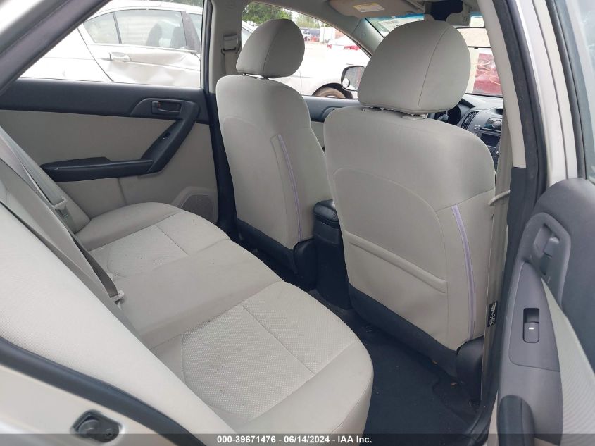 2010 Kia Forte Ex VIN: KNAFU4A23A5828129 Lot: 39671476