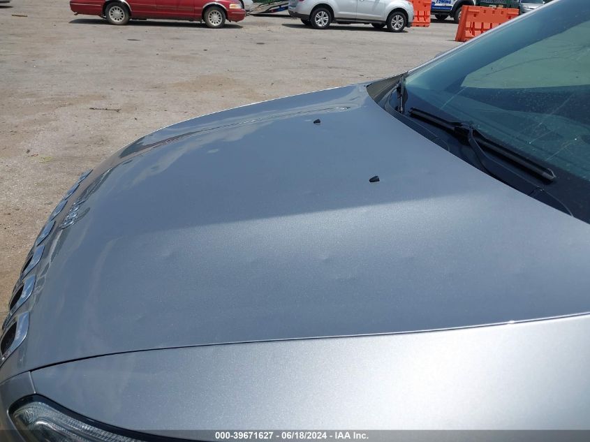 2015 Jeep Cherokee Latitude VIN: 1C4PJMCB2FW714668 Lot: 39671627