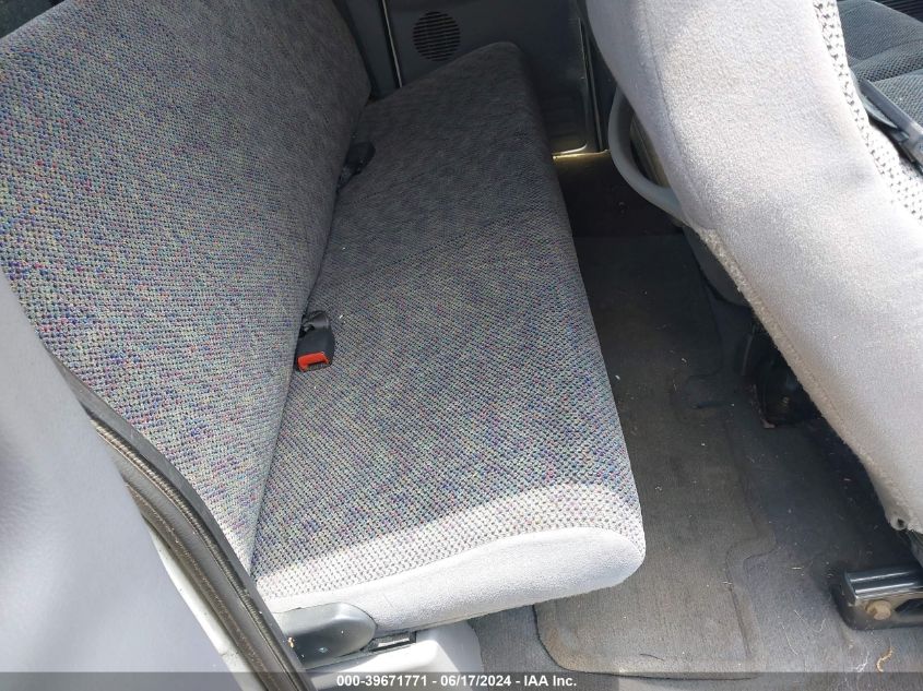 1998 Dodge Ram 1500 St VIN: 1B7HF13Y2WJ119793 Lot: 39671771