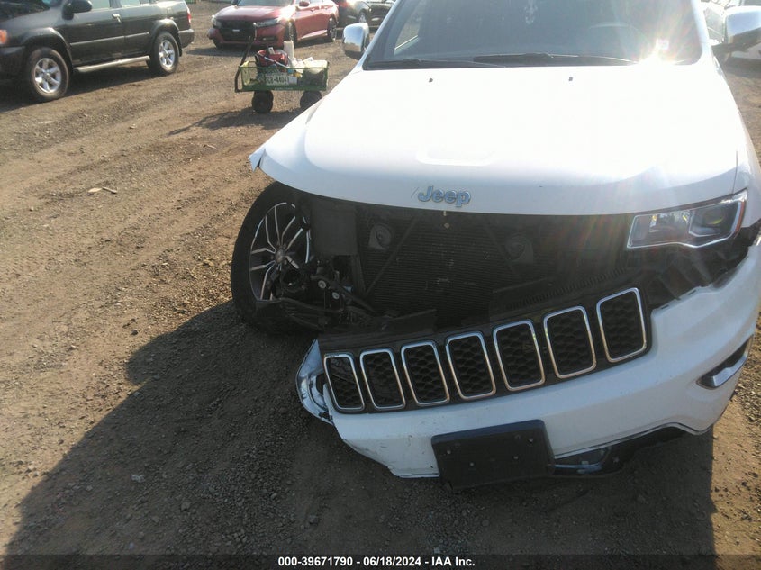 2018 Jeep Grand Cherokee Limited 4X4 VIN: 1C4RJFBG0JC509250 Lot: 39671790