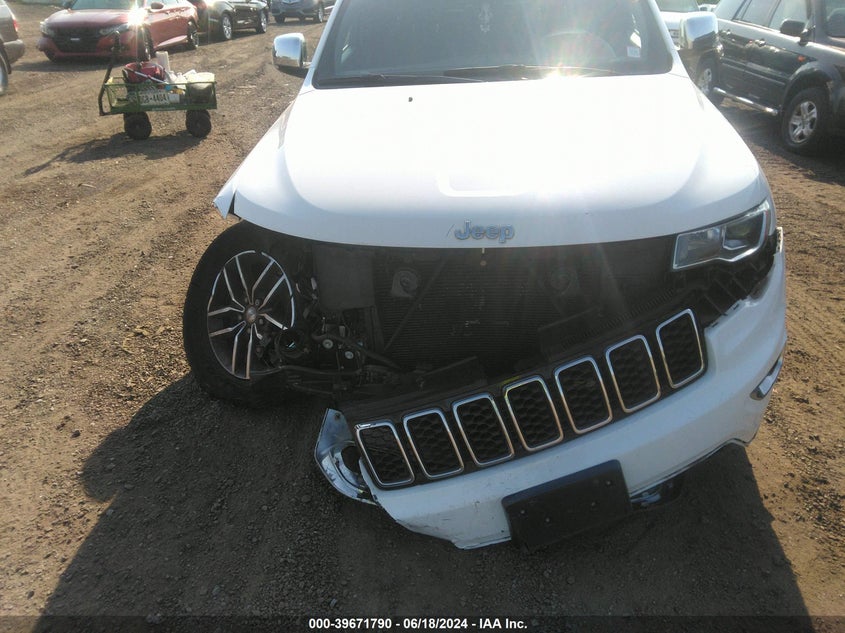 2018 Jeep Grand Cherokee Limited 4X4 VIN: 1C4RJFBG0JC509250 Lot: 39671790