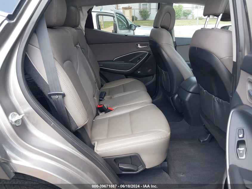 2017 Hyundai Santa Fe Sport 2.4L VIN: 5XYZU3LB6HG445181 Lot: 39671887