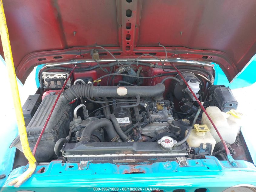 1998 Jeep Wrangler Sport VIN: 1J4FY19S6WP792713 Lot: 39671889