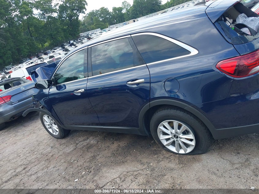 2019 Kia Sorento 3.3L Lx VIN: 5XYPG4A59KG494996 Lot: 39671924