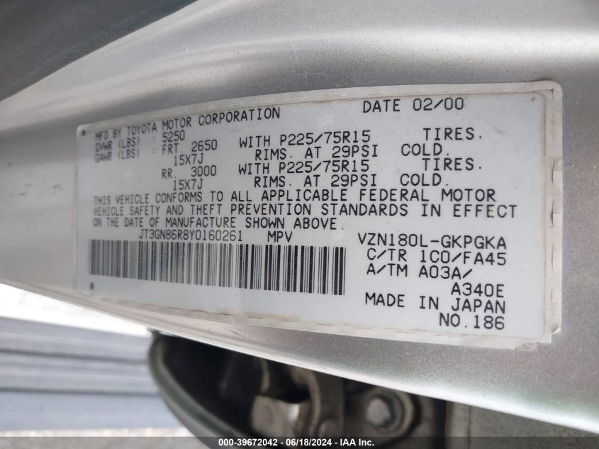 2000 Toyota 4Runner Sr5 V6 VIN: JT3GN86R8Y0160261 Lot: 39672042